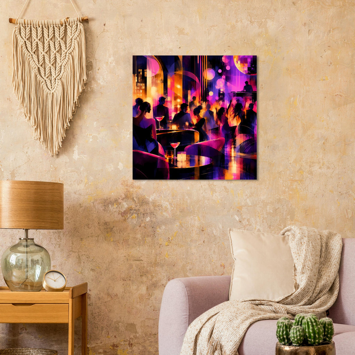 Quadratisches Poster mit Party-Lounge: Menschen an Tischen und Tresen, buntes Neonlicht