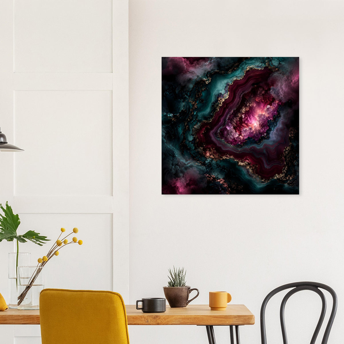 Kunstposter mit geodenartigem Adermuster in Lila, Petrolblau und dunklen Bereichen