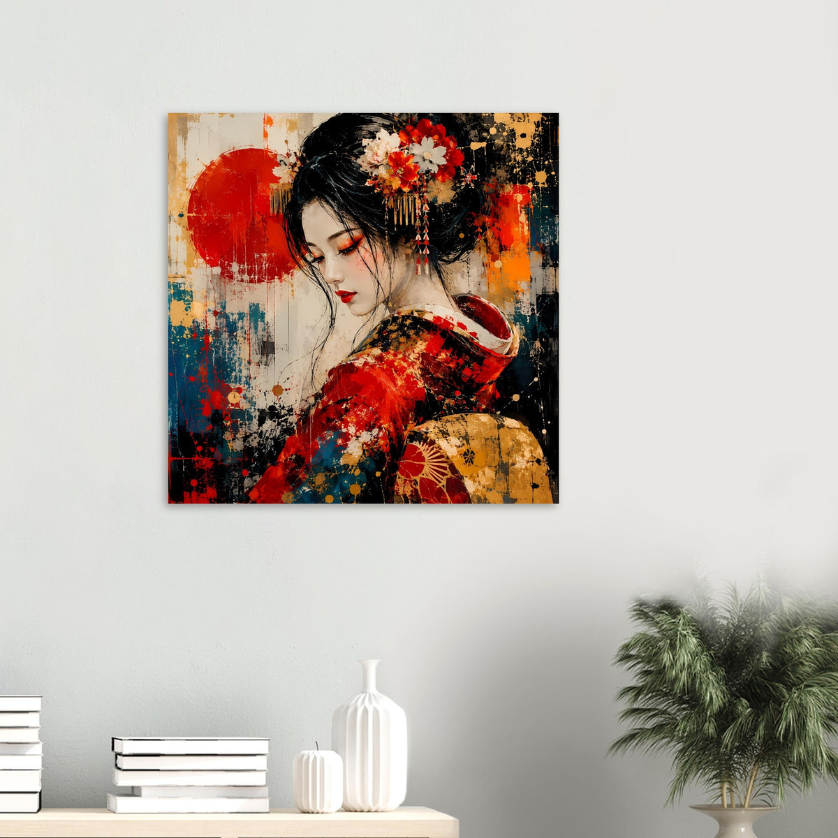 Wandposter mit Porträt einer Geisha im roten Kimono mit goldenen Akzenten, Blumen im Haar.