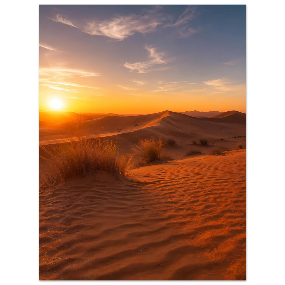 Vertikales Poster: Dünenlandschaft im Abendlicht mit orangefarbenem Sonnenuntergang