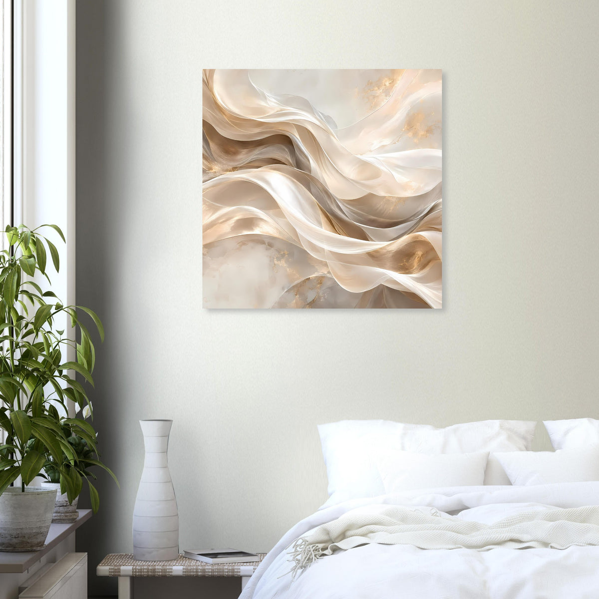 Quadratisches abstraktes Leinwand-Poster mit schimmernden Creme- und Goldströmungen