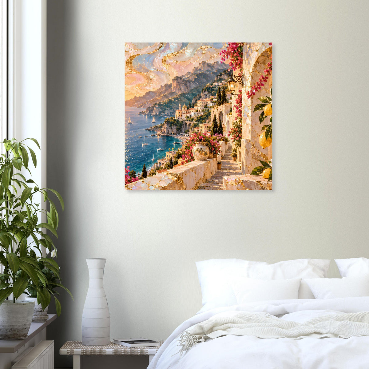 Quadratisches Poster mit Uferweg, Wasserfläche und farbigen Häusern bei Sonnenuntergang
