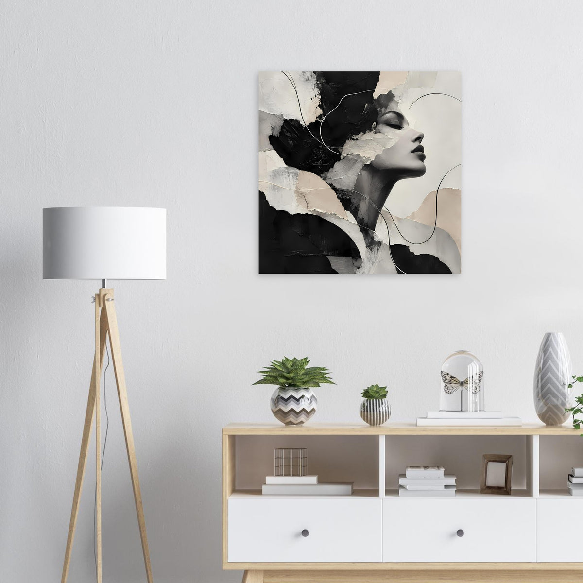 Abstraktes Frauenporträt-Poster mit Profilansicht in Schwarz, Weiß und Beigetönen