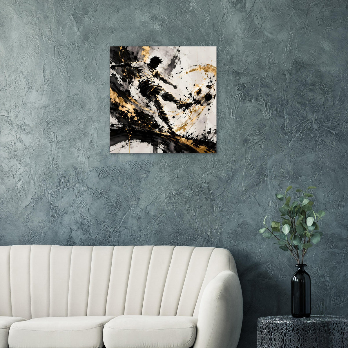 Poster mit abstraktem Fußballspieler, Schwarz-Weiß mit goldenen Spritzpunkten