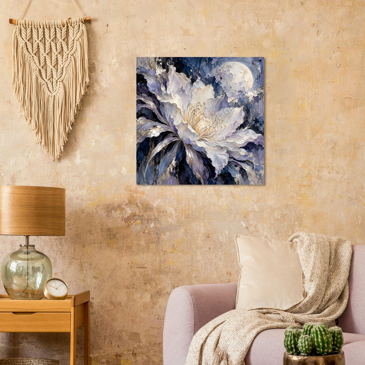 Quadratisches Blumenposter mit weißem Blütenkern und blau-violetten Farbwirbeln