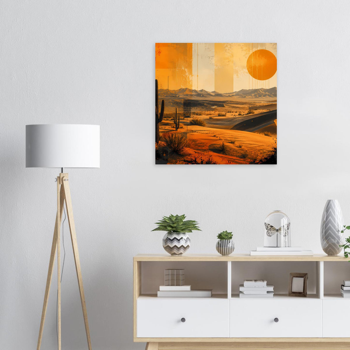 Retro-Wüstenposter mit orangefarbener Sonne über Sanddünen und Kakteen, gerahmt