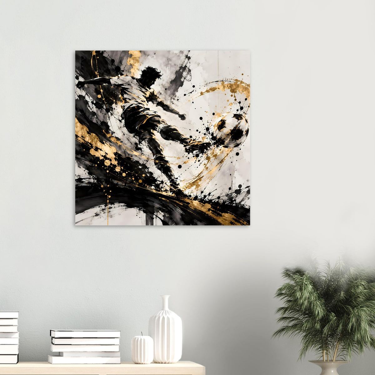 Poster mit Fußballspieler in Schwarz-Gold, dynamische Bewegung, kontrastreiche Spritz-Optik