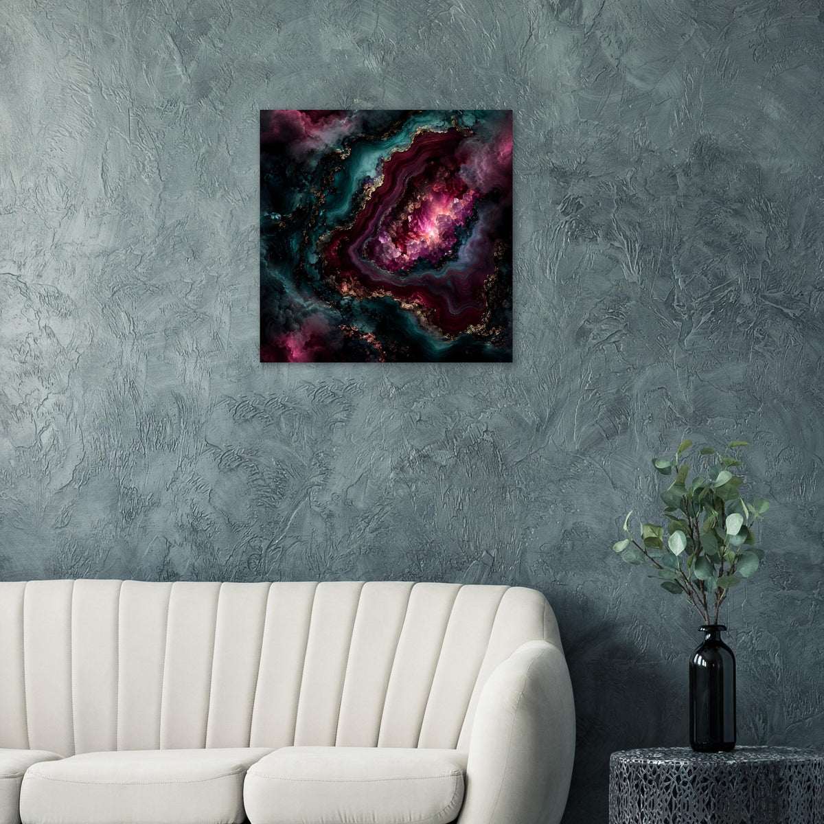 Kunstposter mit Amethyst-Geodenmotiv in Violett und Blau auf dunklem Grund