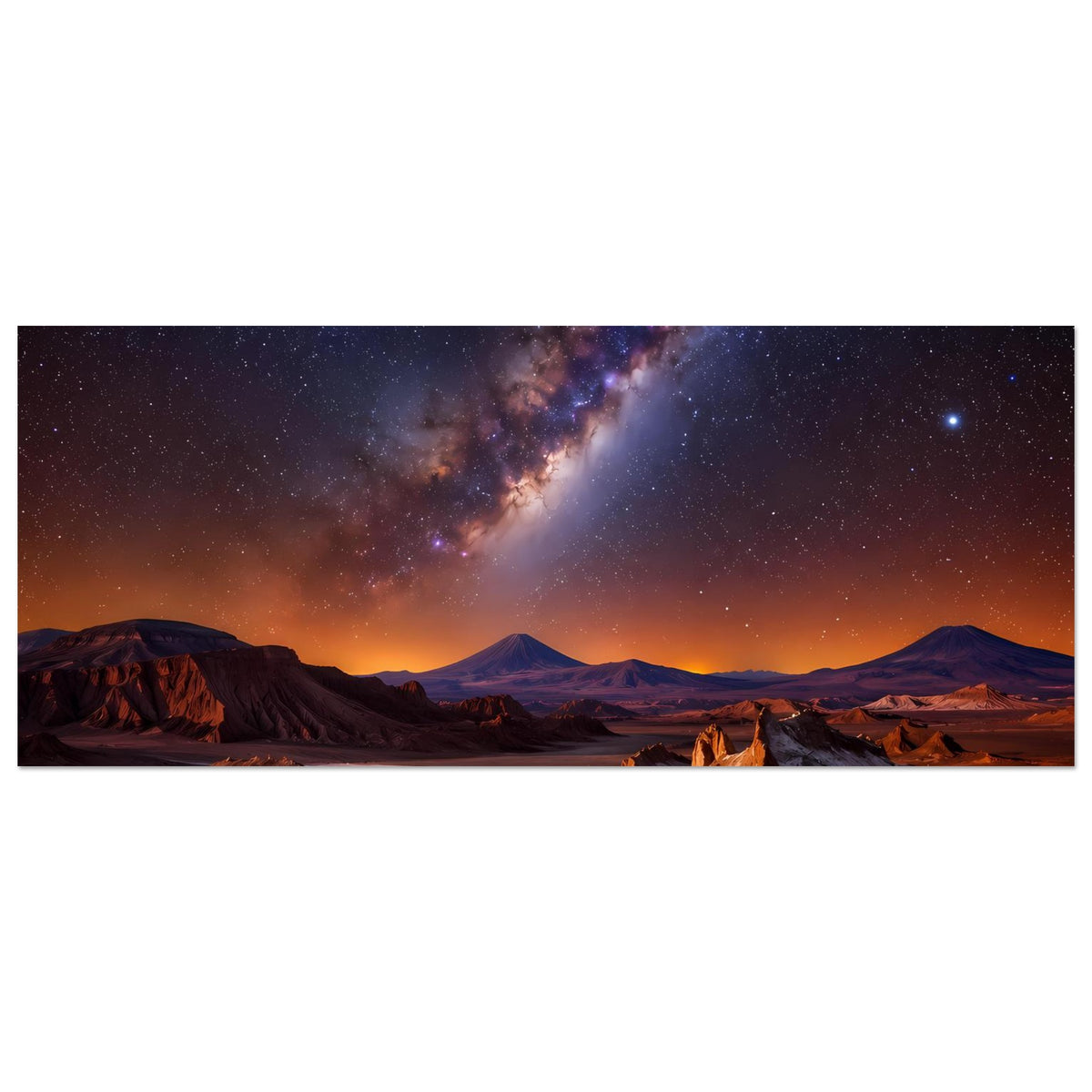 Breites Poster: Sternenhimmel über Wüstenbergen, Panorama mit warmen Farbtönen