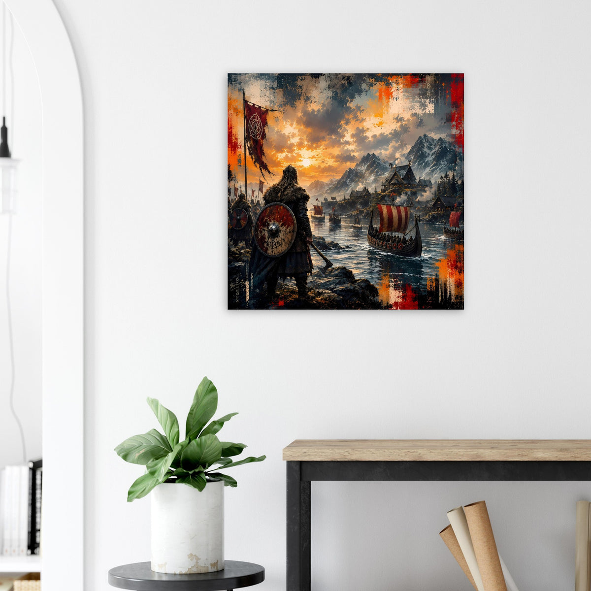 Quadratisches, gerahmtes Poster: Wikinger mit Schild, Boote auf Wasser im orangefarbenen Licht
