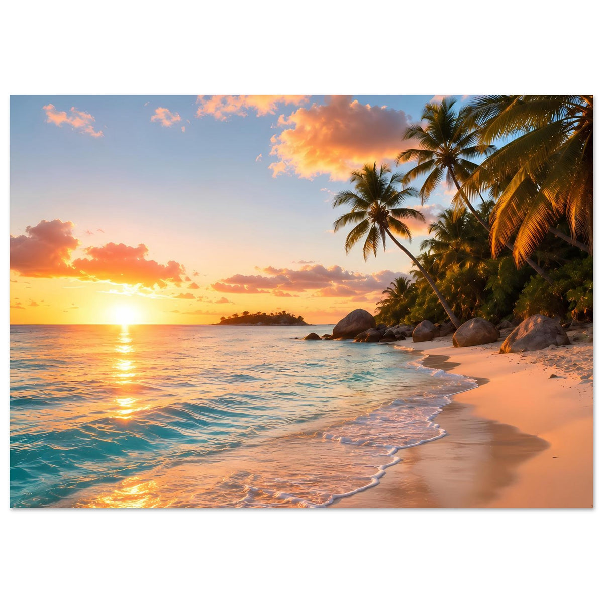 Horizontales Poster mit Strand bei Sonnenuntergang, Palmen rechts und Wellen am Ufer