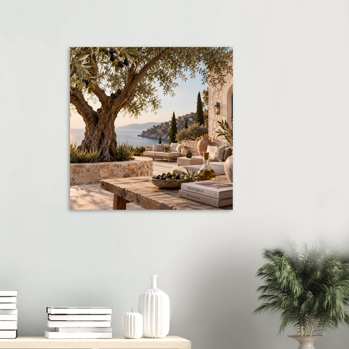 Quadratisches Poster mit Baum an mediterraner Terrasse und Blick aufs Meer