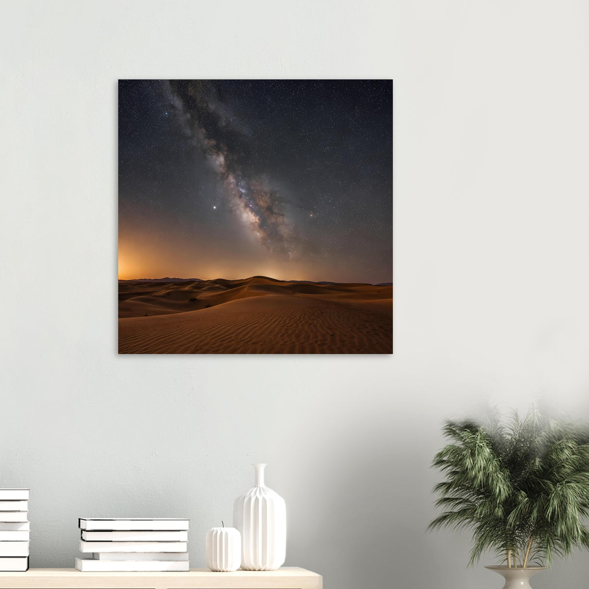 Quadratisches Poster mit Dünen bei Nacht und Milchstraße am klaren Himmel