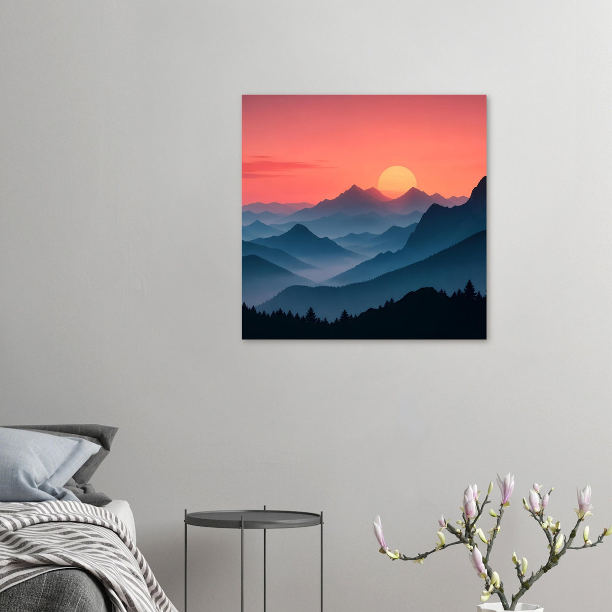 Quadratisches Landschaftsposter mit Sonnenuntergang am Horizont und mehrschichtigen blauen Bergen