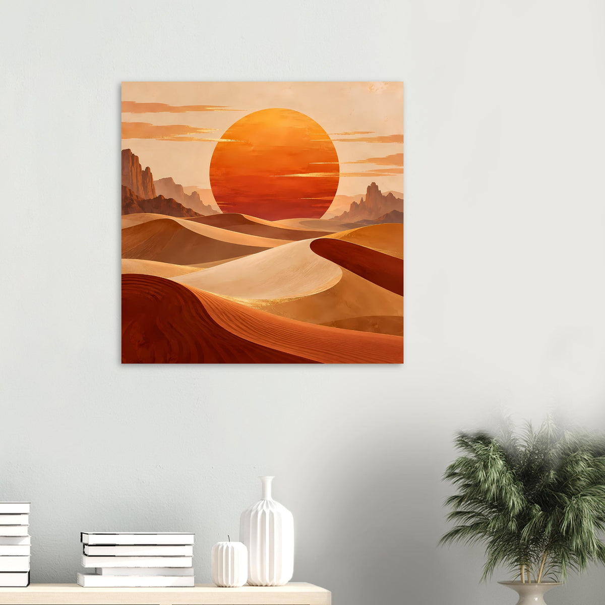 Quadratisches Poster mit Wüstenlandschaft, orangefarbener Sonnenscheibe und Dünen im Vordergrund.