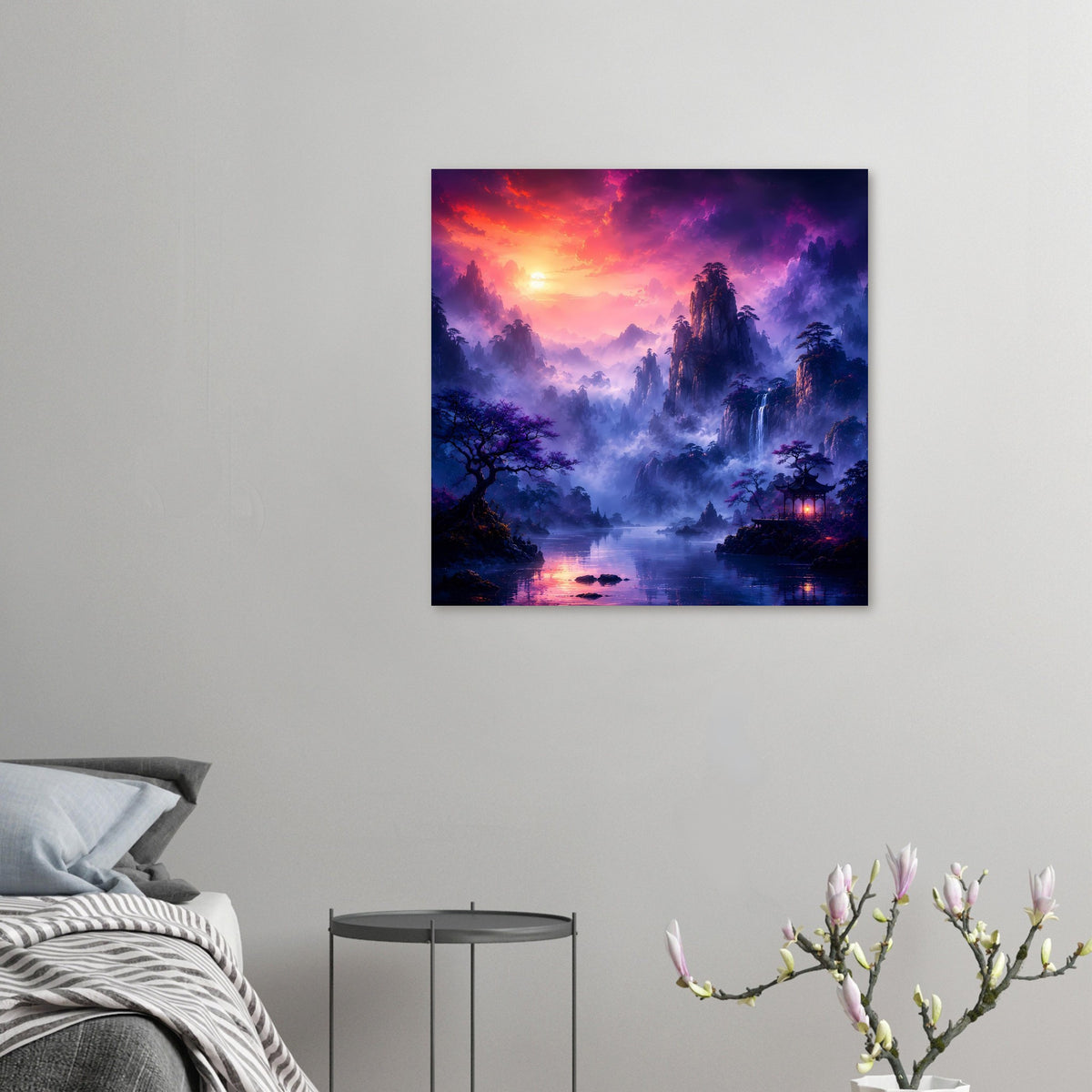 Fantasy-Poster mit nebligen Bergen, lila-blauem See und Sonnenaufgang am Horizont