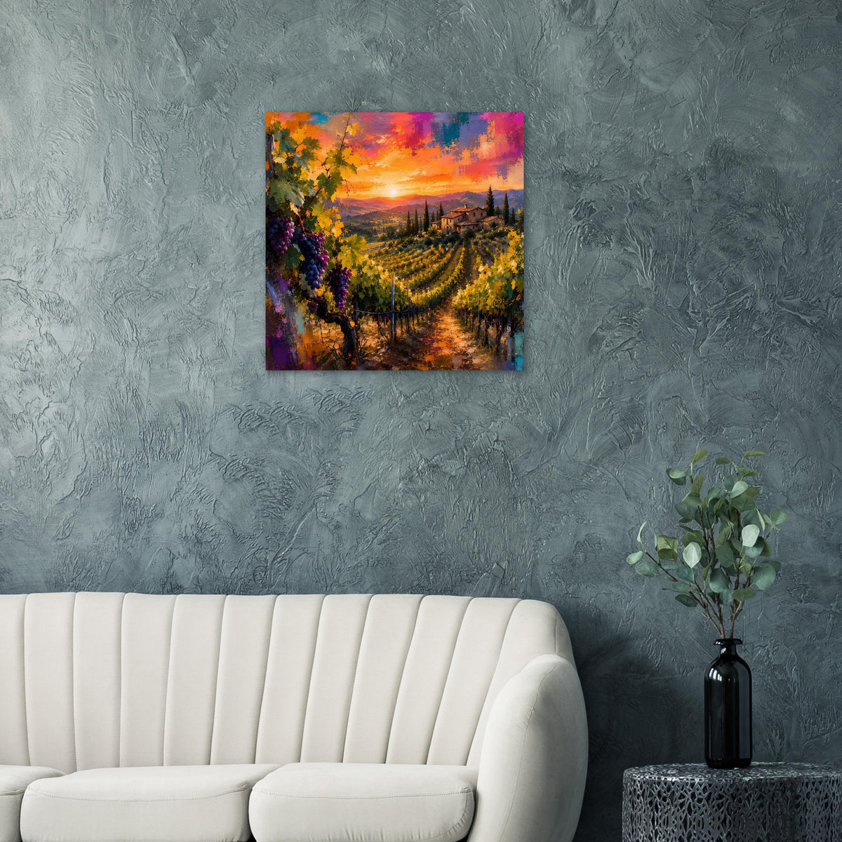 Poster mit Weinberg-Landschaft und Landhaus im Sonnenuntergang, mehrfarbige Gestaltung