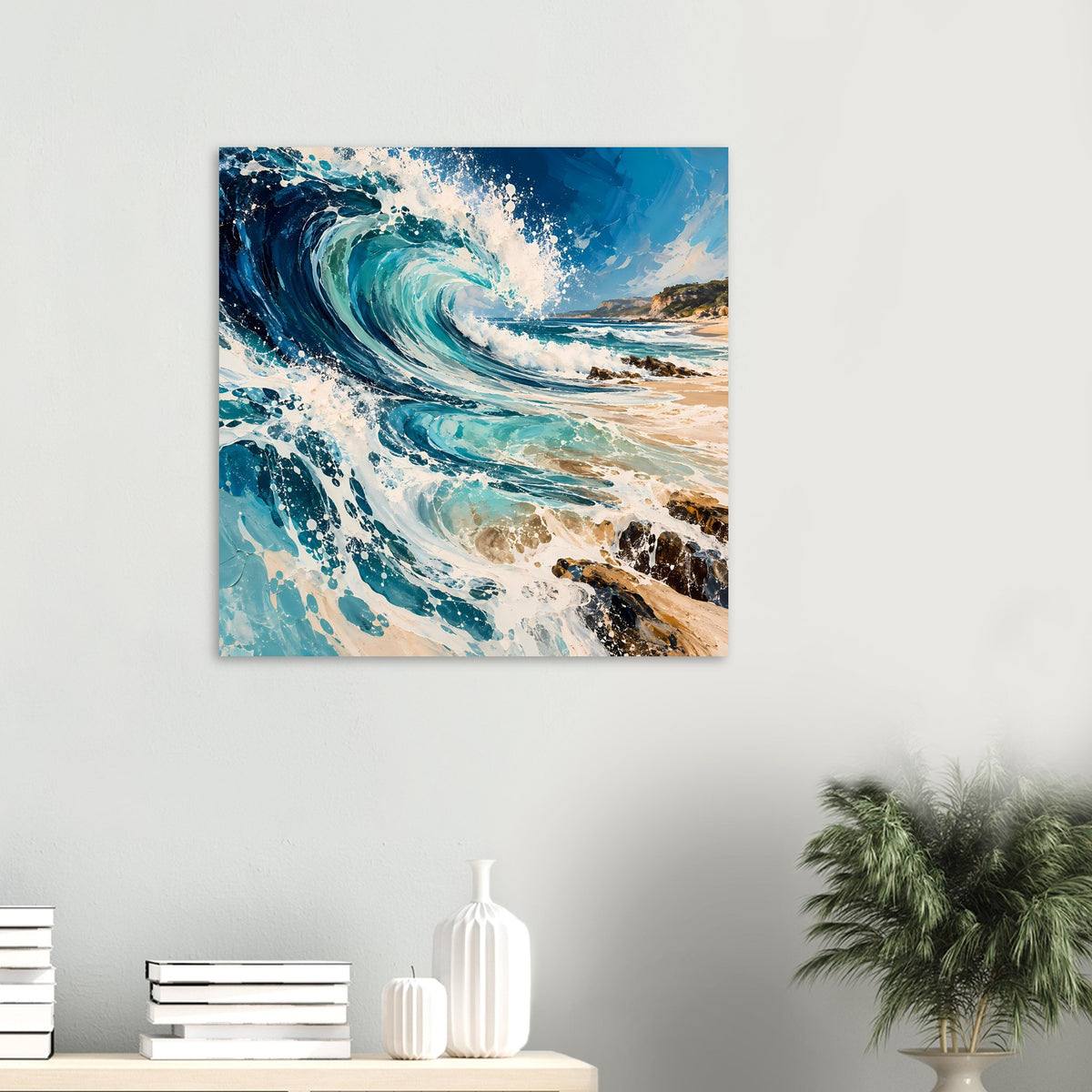 Kleines Ozeanwellen-Poster mit türkisblauer Welle, weißem Schaum und Felsstrand