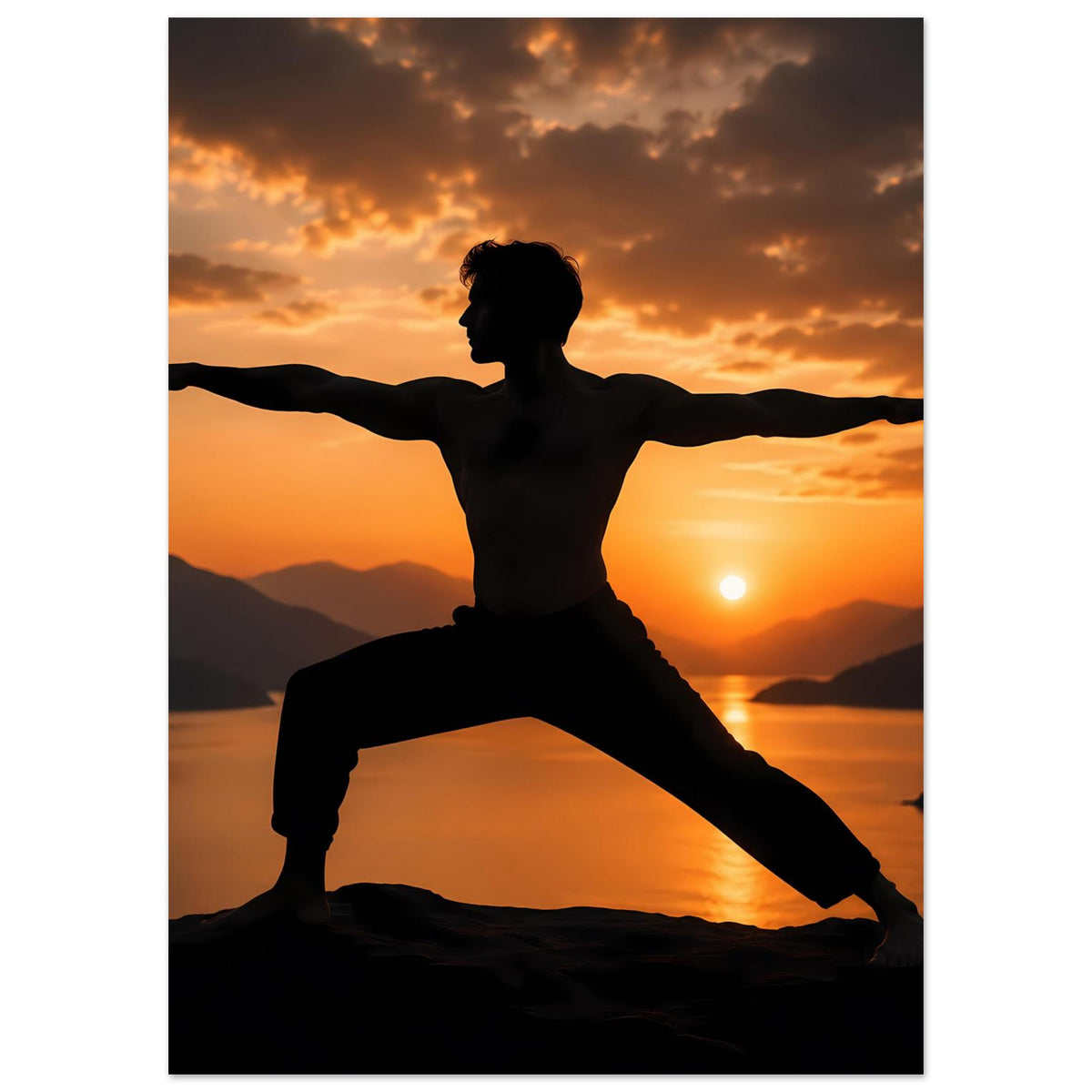 Yoga-Kriegerpose-Poster, dunkle Silhouette vor wolkigem Sonnenuntergang mit See