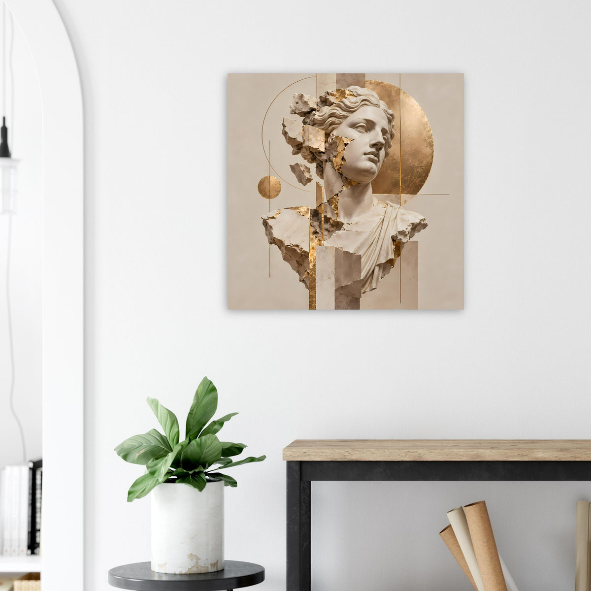 Quadratisches Kunstposter mit Büstenkopf, goldenen Kreisen und transparenten Fragmentlinien