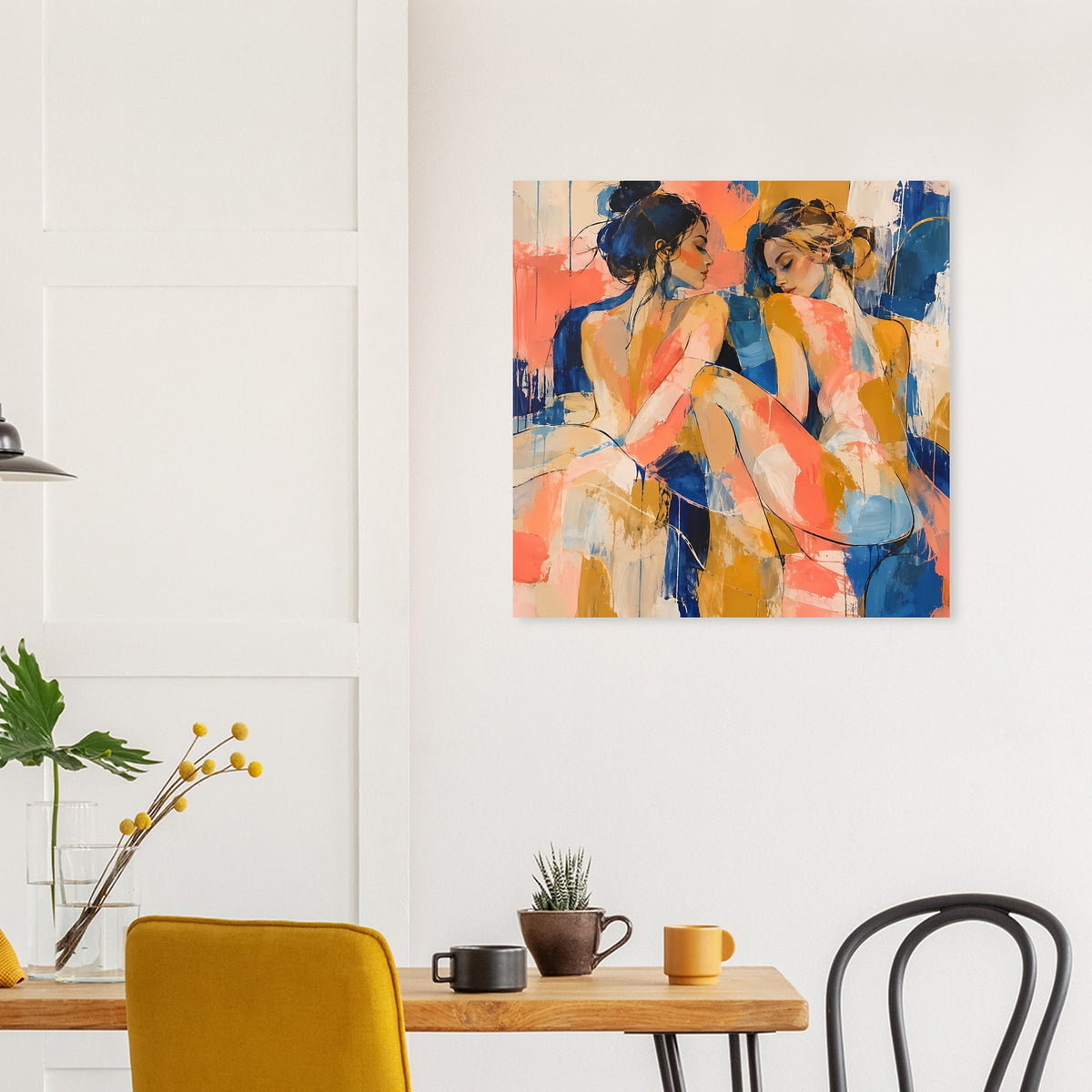 Quadratisches Kunstposter mit abstraktem Figurenpaar in Blau und Koralle, detailreiche Farbflächen