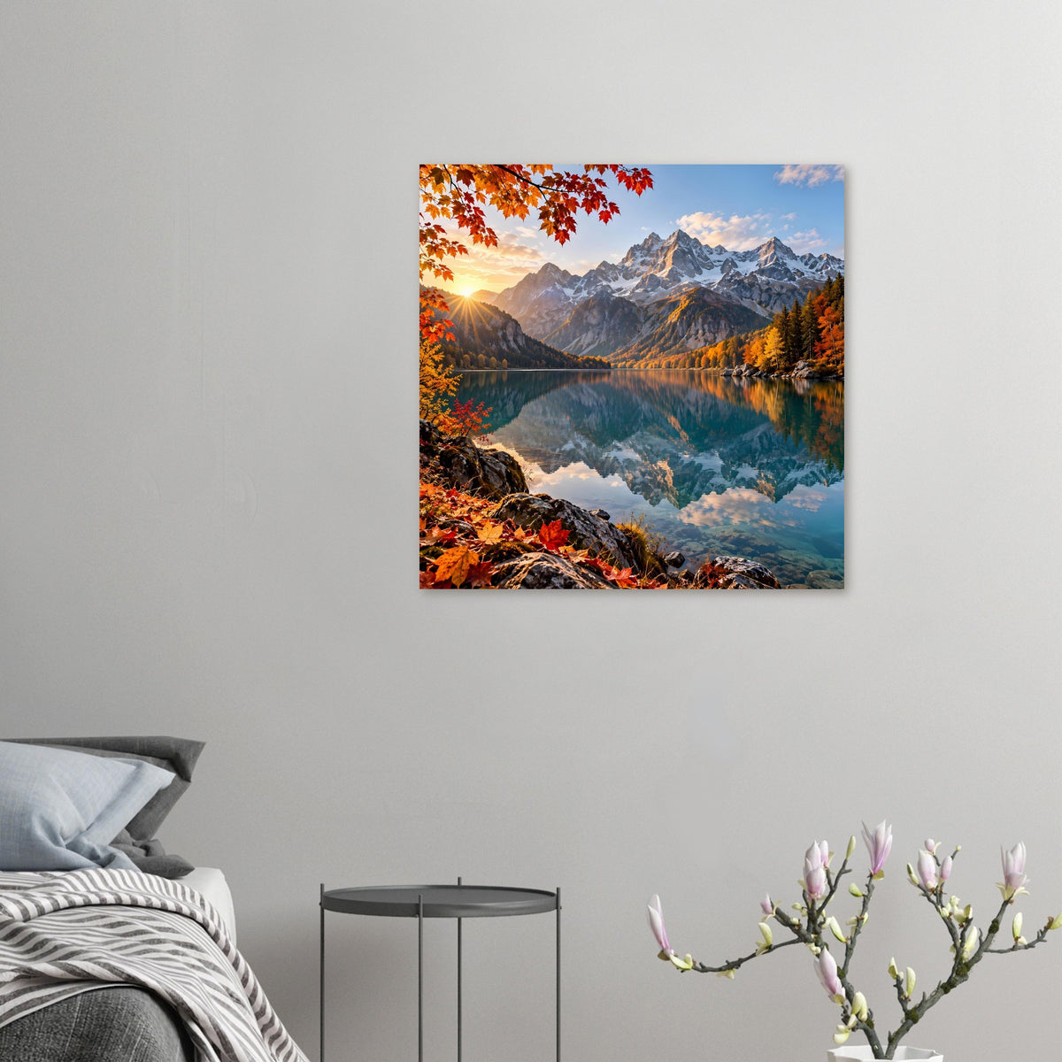 Herbstlandschafts-Poster in kleinem Format mit Bergen, See-Reflexion und orangefarbenem Herbstlaub