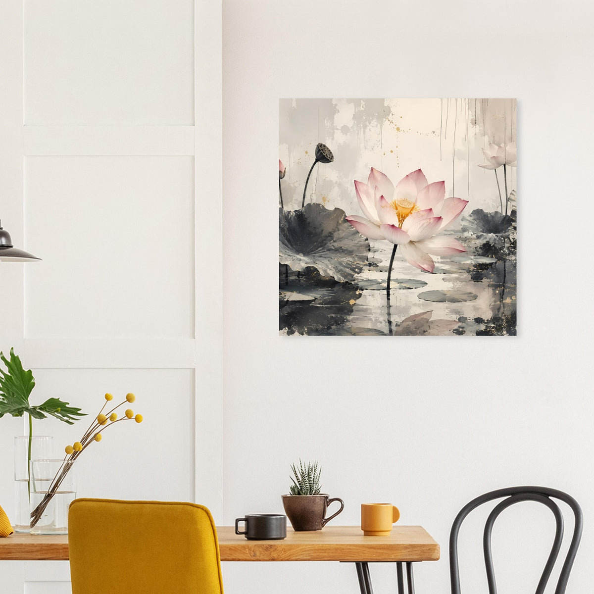 Zen-Poster mit rosa Lotusblüte auf grauem Seerosenteich, feine Pinselstriche und Schattierungen