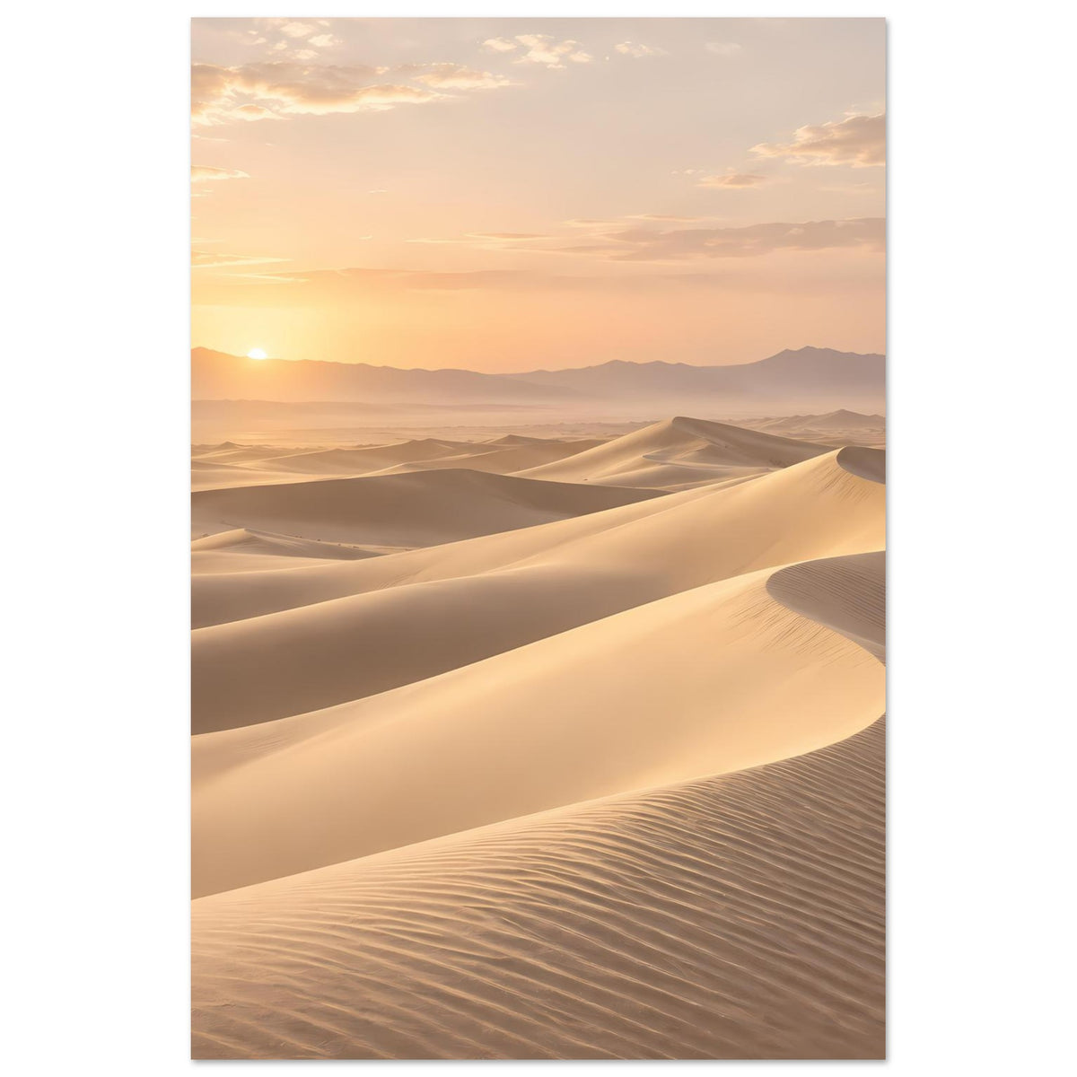 Hochkant-Wüstenposter mit Sonne am Horizont und sanften Sanddünen im Warmton