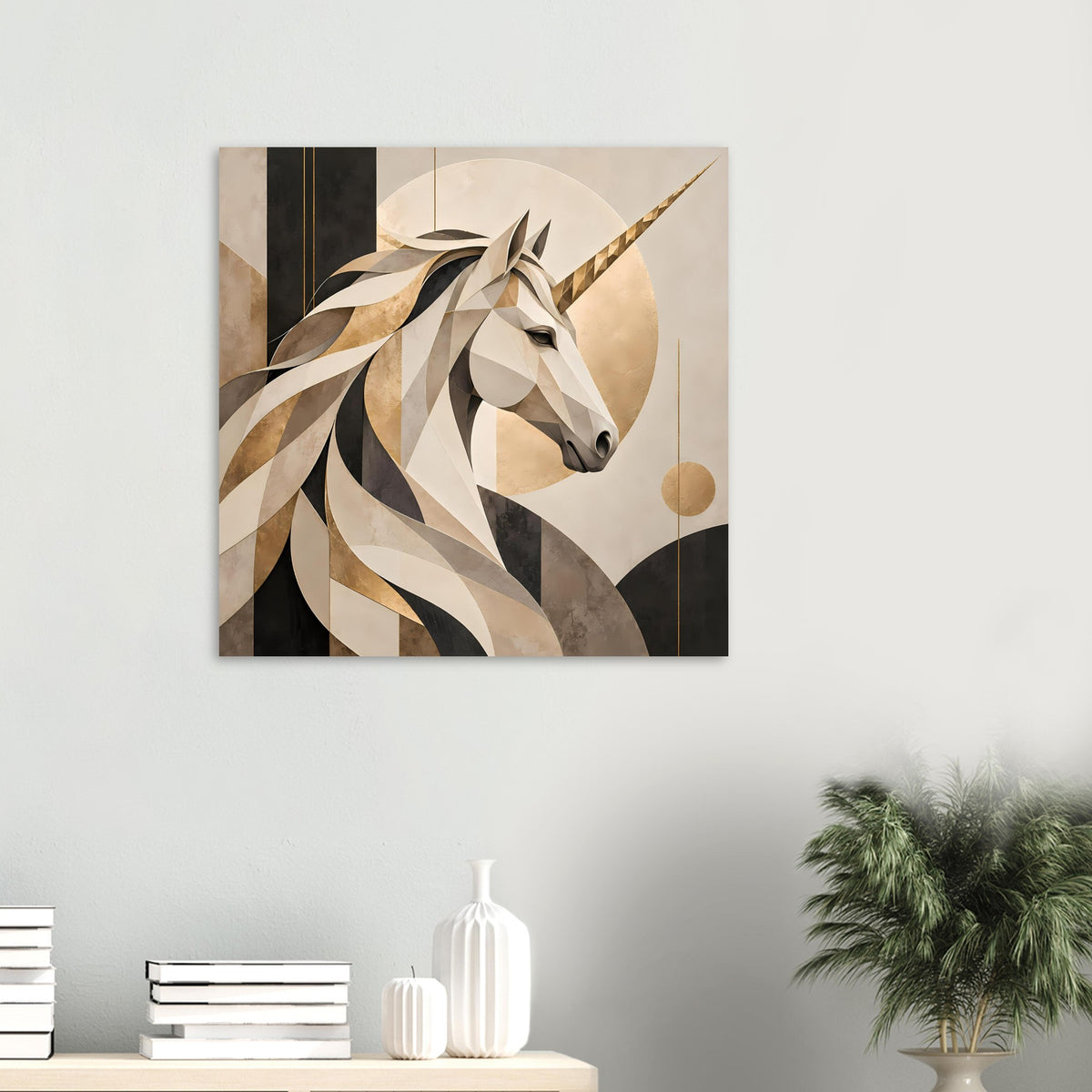 Gerahmtes Einhorn-Porträtposter, Gesicht im Profil, geometrische Flächen in Creme, Gold und Grau