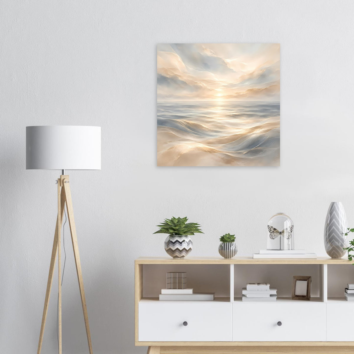 Quadratisches Poster mit ruhigen Ozeanwellen und goldenem Sonnenaufgang