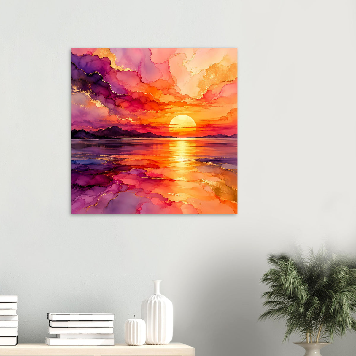 Sonnenuntergangs-Poster im Quadrat: goldene Sonne, orange Reflexe, violette Wolken