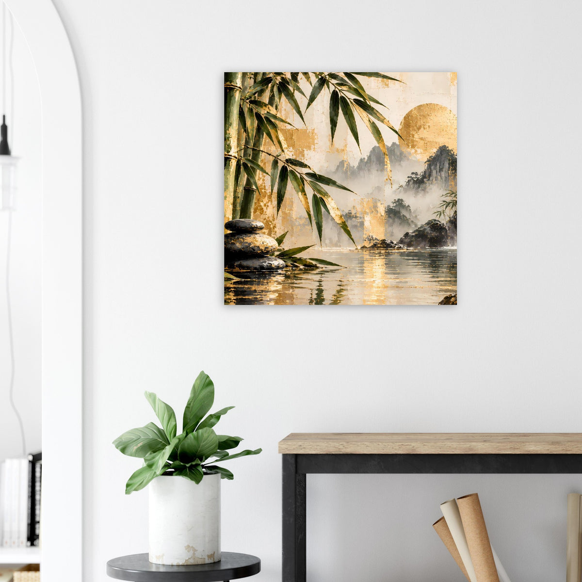 Quadratisches Wandposter: Bambus am linken Bildrand, Wasserfall mit goldenen Lichtakzenten