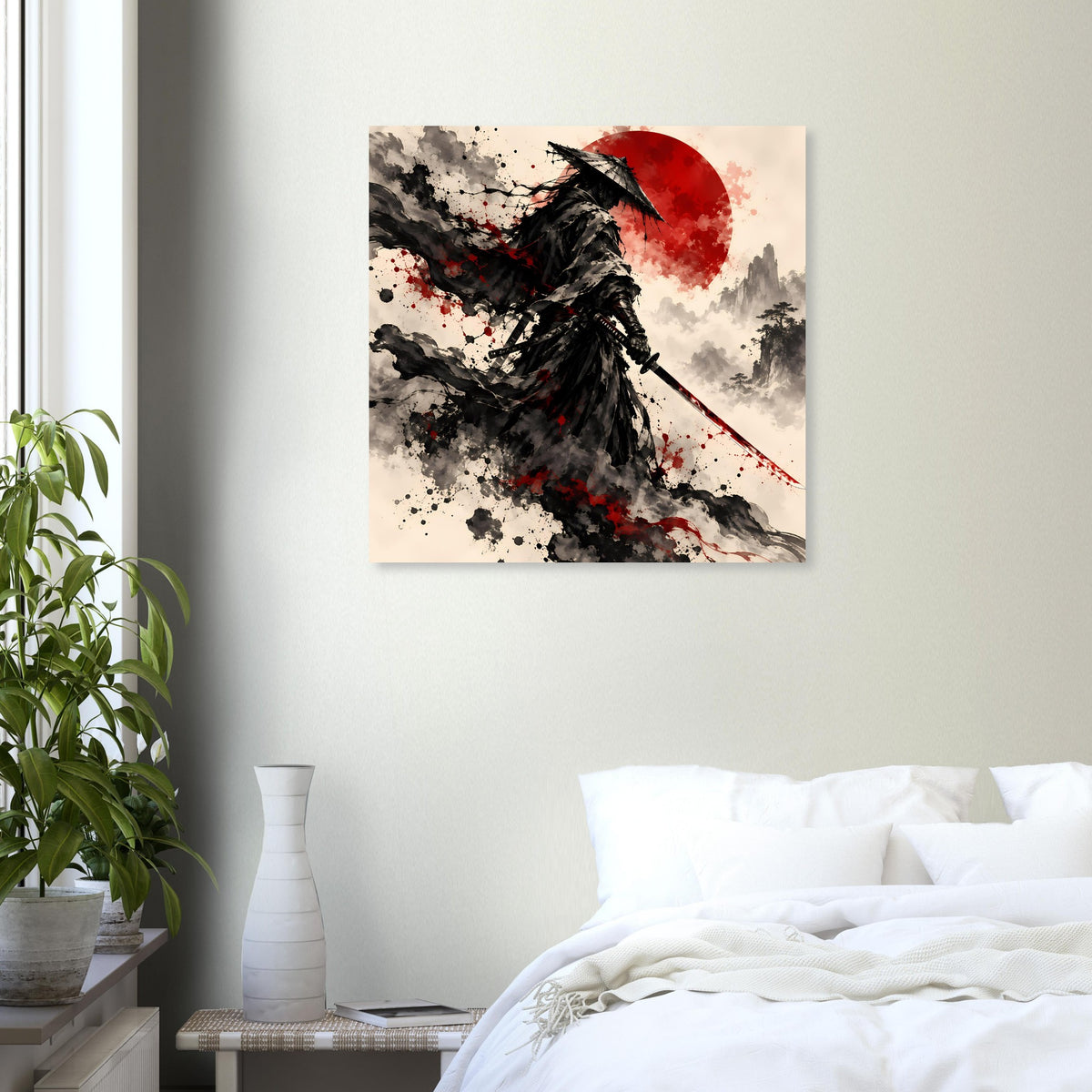 Quadratisches Poster mit schwarzem Samuraikrieger, roter Sonne und kraftvollen Tuschflecken
