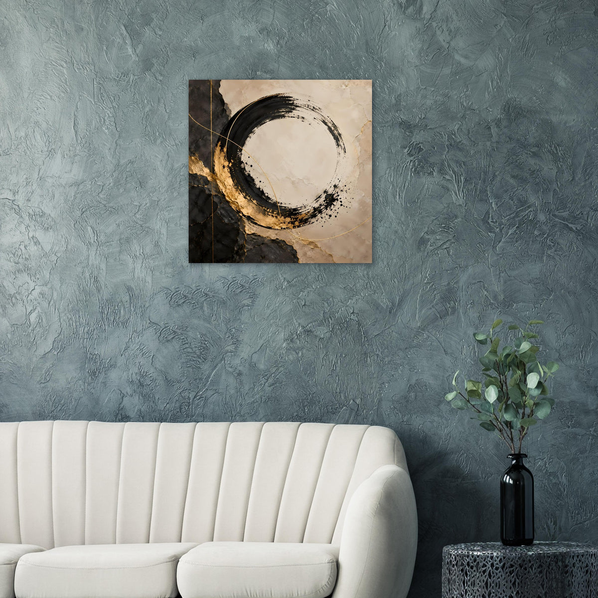 Quadratisches Kunstposter mit Kreisring und goldfarbenem Akzent in Schwarz und Beige