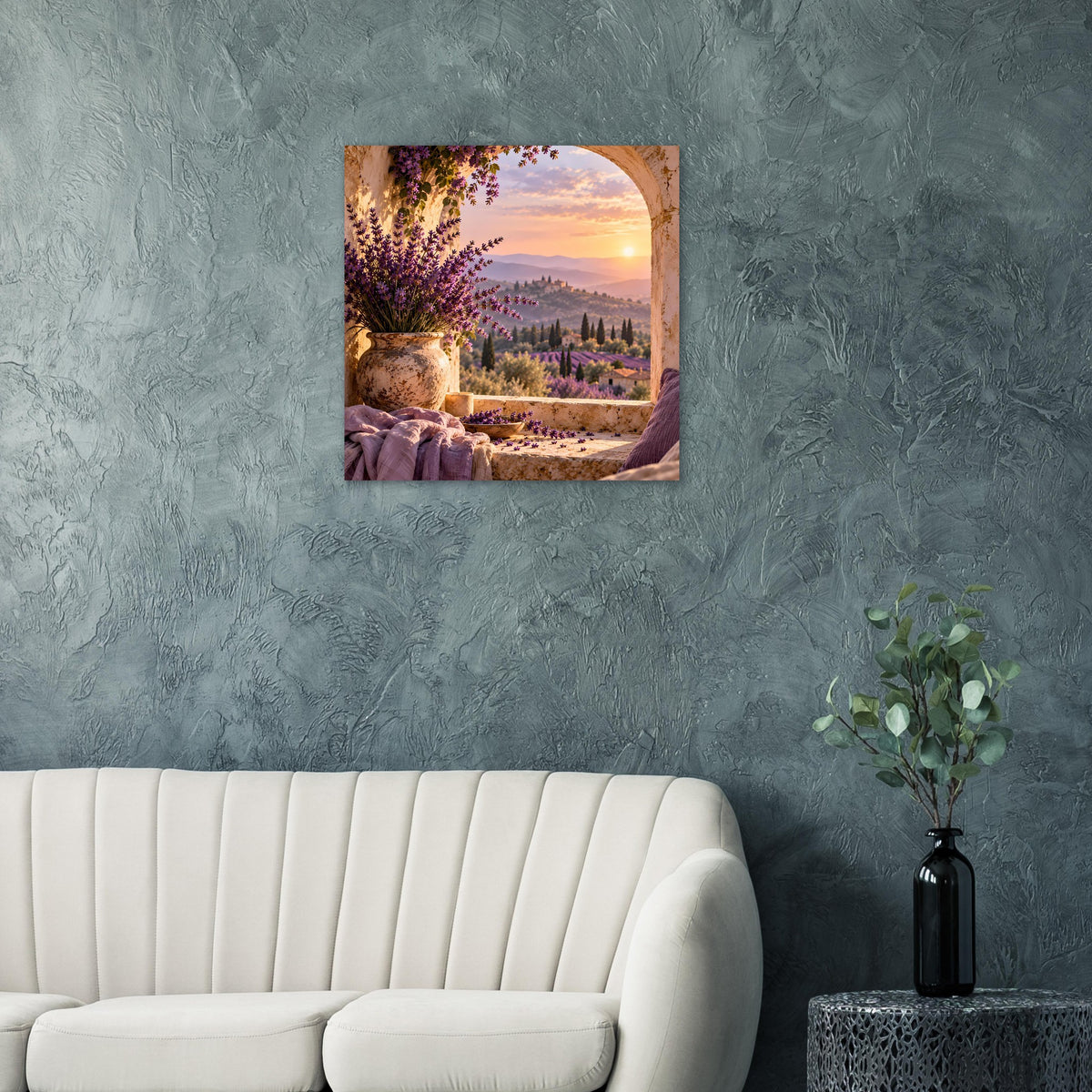 Quadratisches Poster mit Lavendelfeldern und Abendsonne in einer ruhigen Landschaft