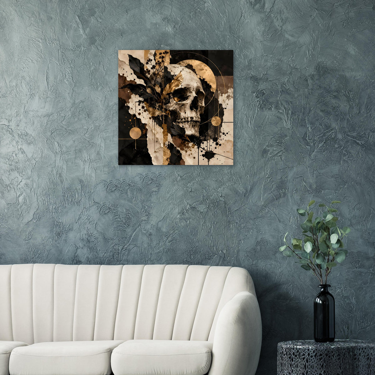 Kunstposter mit Totenschädel in Schwarz, Goldkreise und Spritzdekor, quadratisch gerahmt