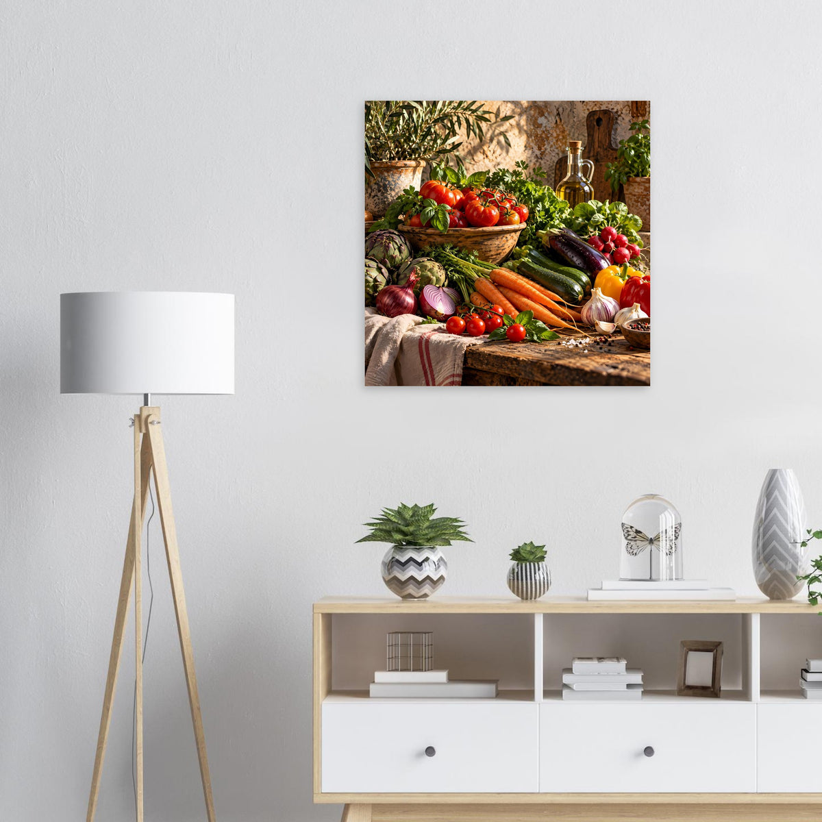 Küchenposter mit buntem Gemüse auf rustikalem Holztisch, quadratischer Druck