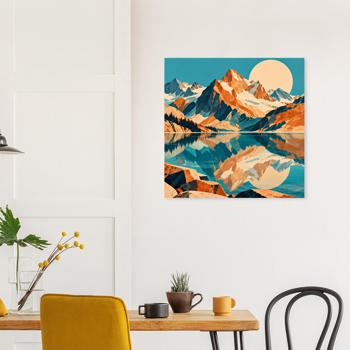 Quadratisches Naturposter mit Bergpanorama, See-Spiegelung und warmen Orange-Tönen