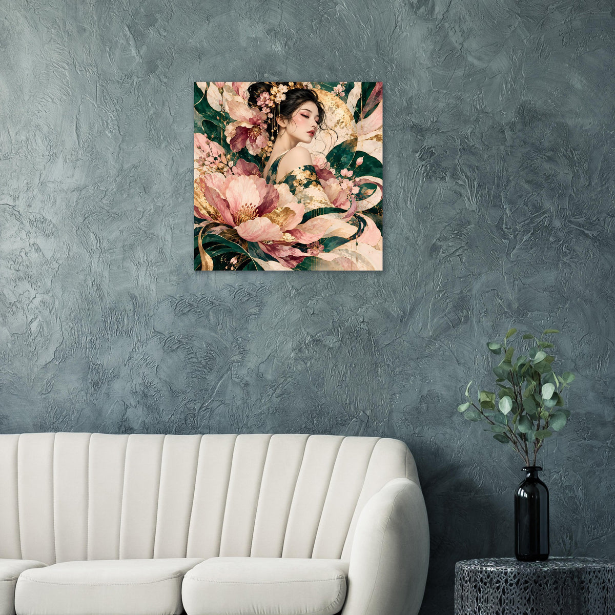 Elegantes florales Poster mit Frau, Blüten und goldenen Akzenten