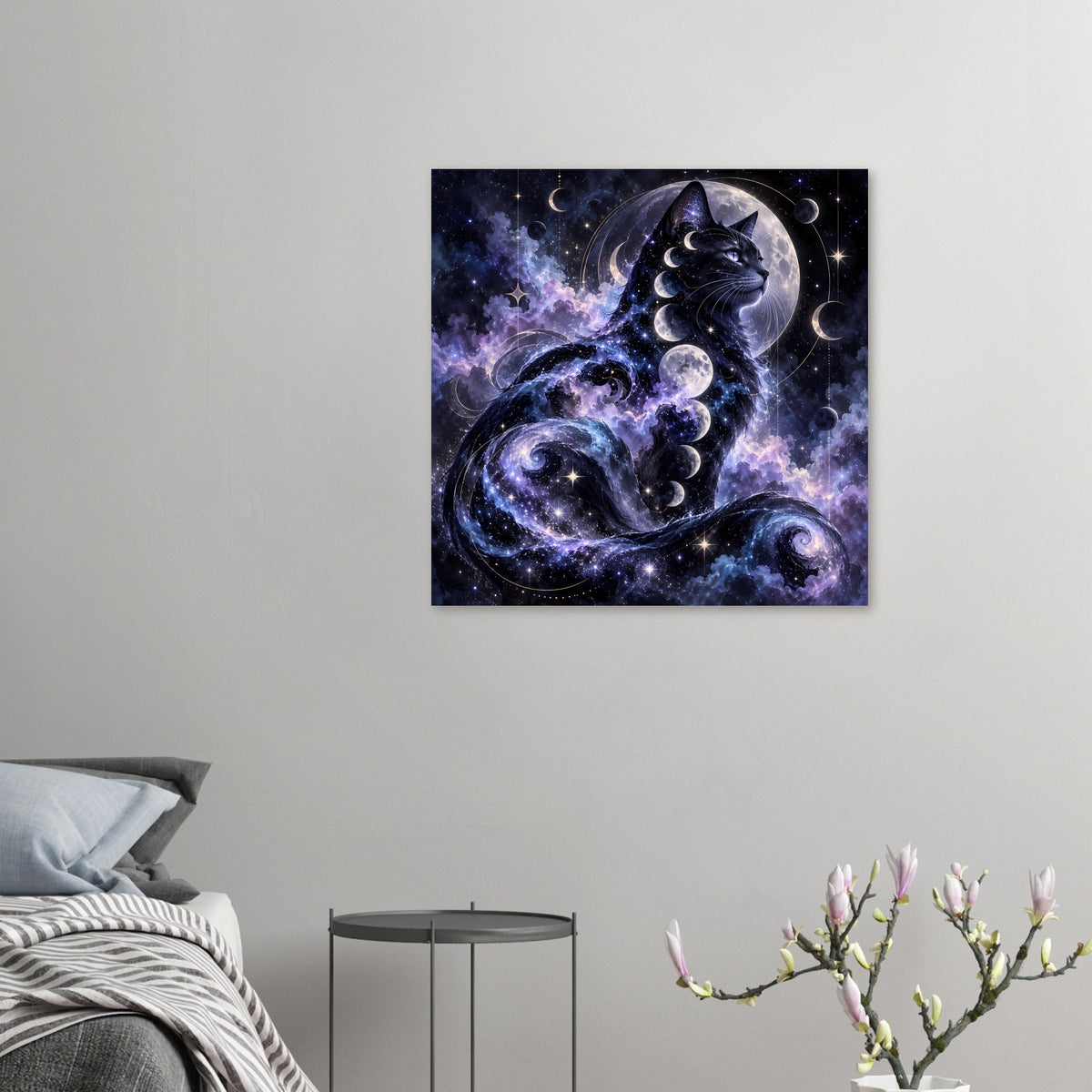 Quadratisches Poster mit schwarzer Katze, Mondphasen und galaxienartigem Muster