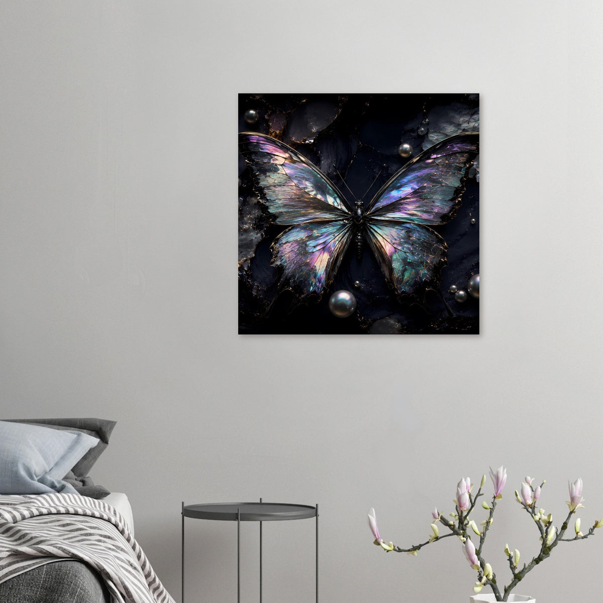 Schmetterlingsposter mit kleinem Format: bunter Schmetterling auf dunklem Hintergrund