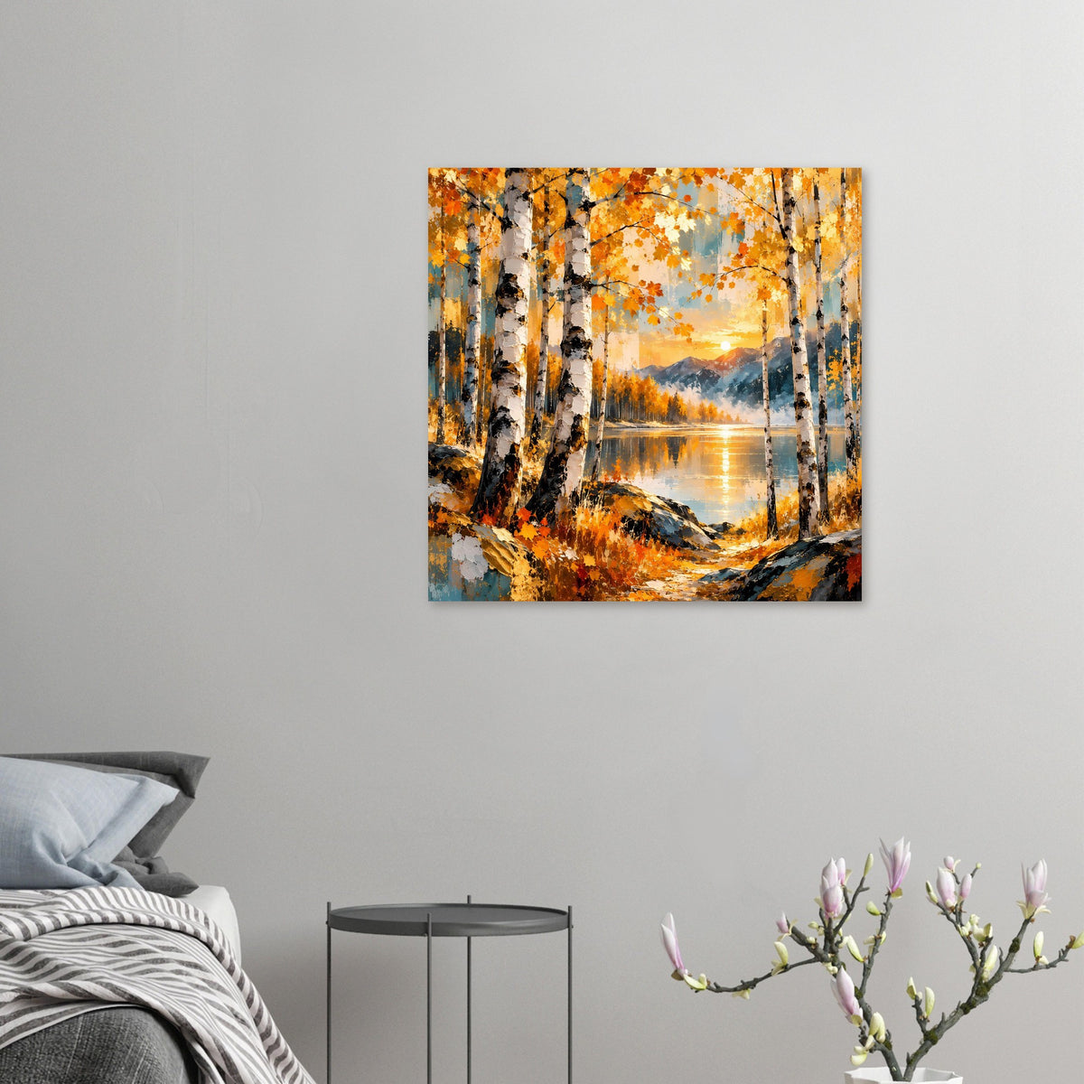 Kleines Herbstlandschafts-Poster mit Birken, See und orange-goldenen Herbstfarben an der Wand