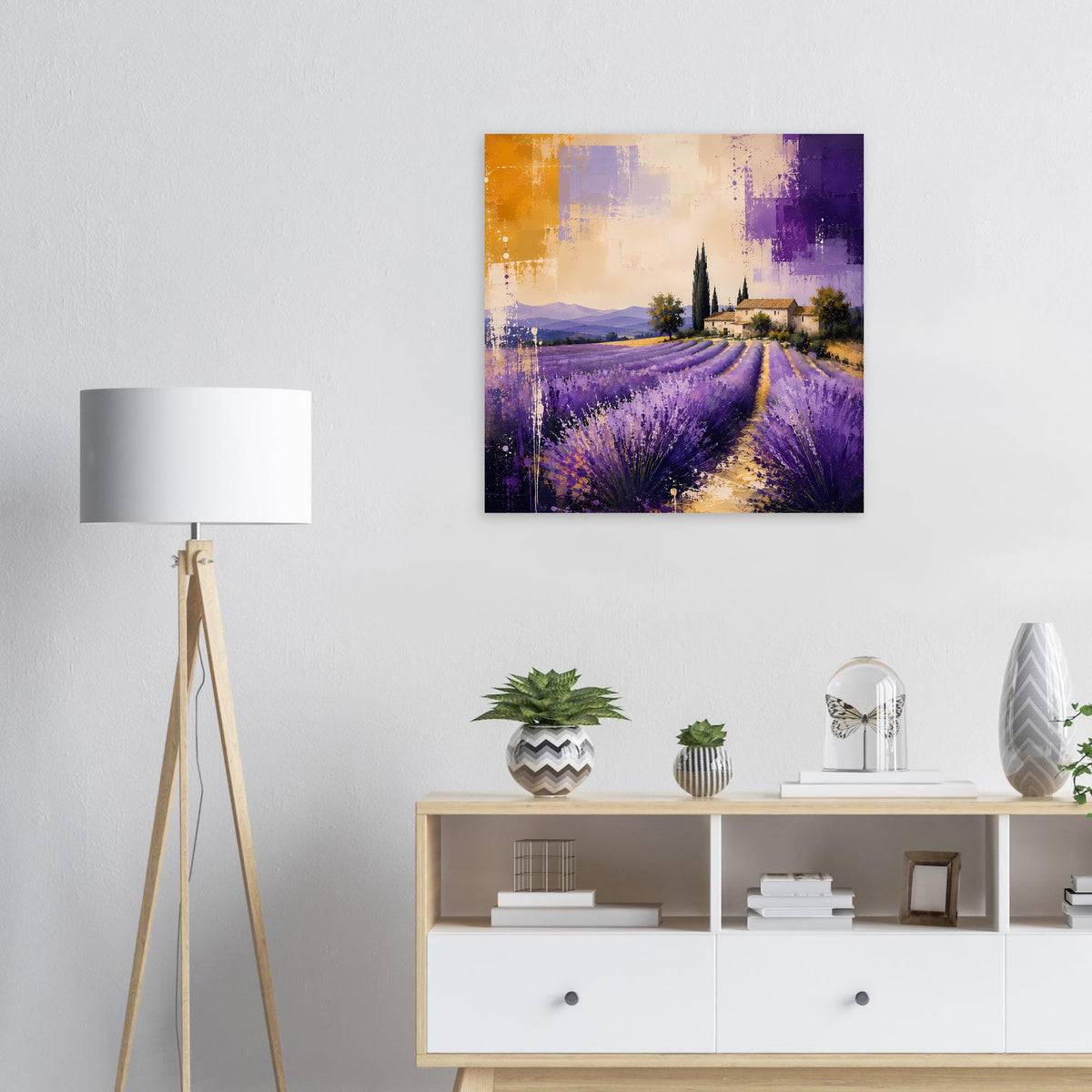 Lavendel-Landschaftsbild mit violettem Blumenfeld, goldener Himmelstönung und dunklem Rahmen
