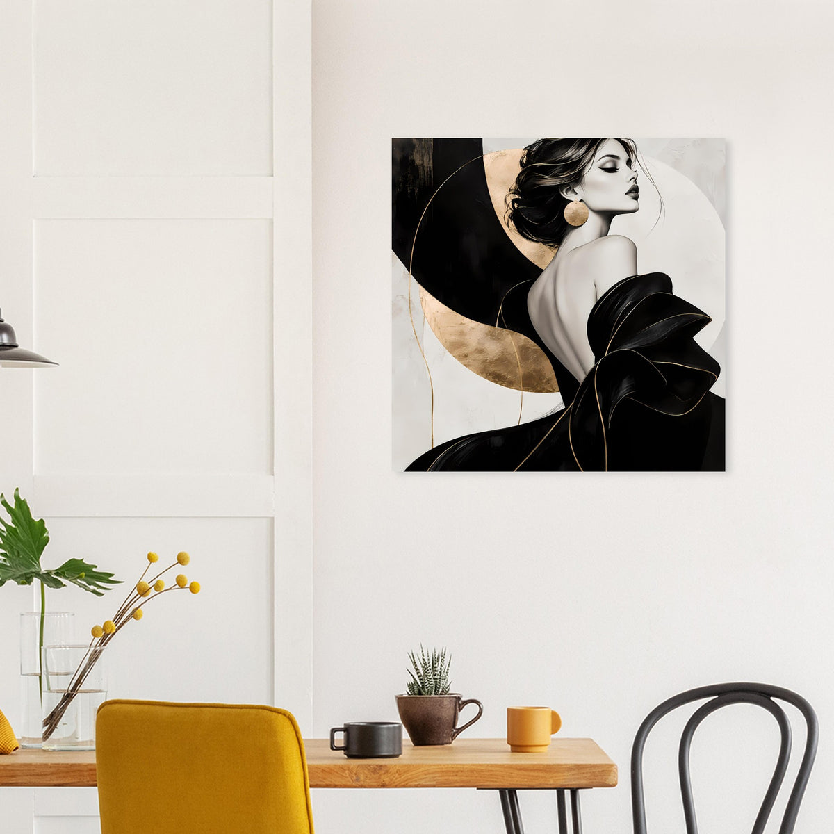 Quadratisches mattes Poster mit Frau im Profil in Schwarz und Gold