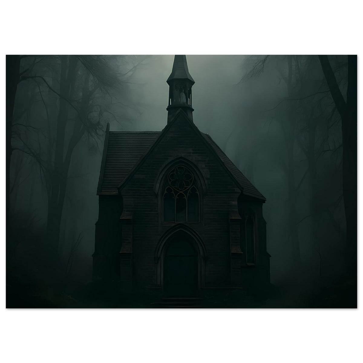Hochformat-Poster: dunkle Kapelle im Nebelwald, Kirchturm mit Kreuz und Eingangsbogen