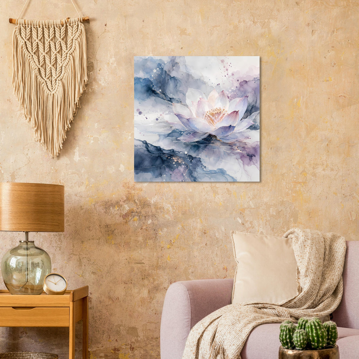 Blumenposter mit Lotusblüte in Blau- und Violetttönen, Aquarell und zarte Sprenkel