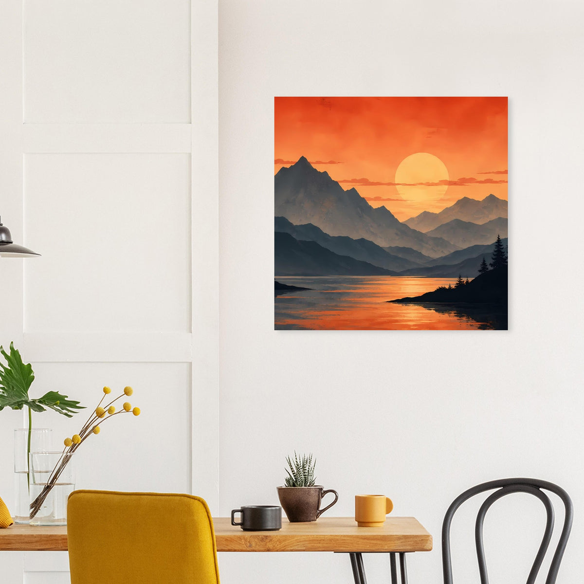 Quadratisches Poster mit Sonnenuntergang über Bergsee, markanten Bergsilhouetten und warmem Himmelsverlauf