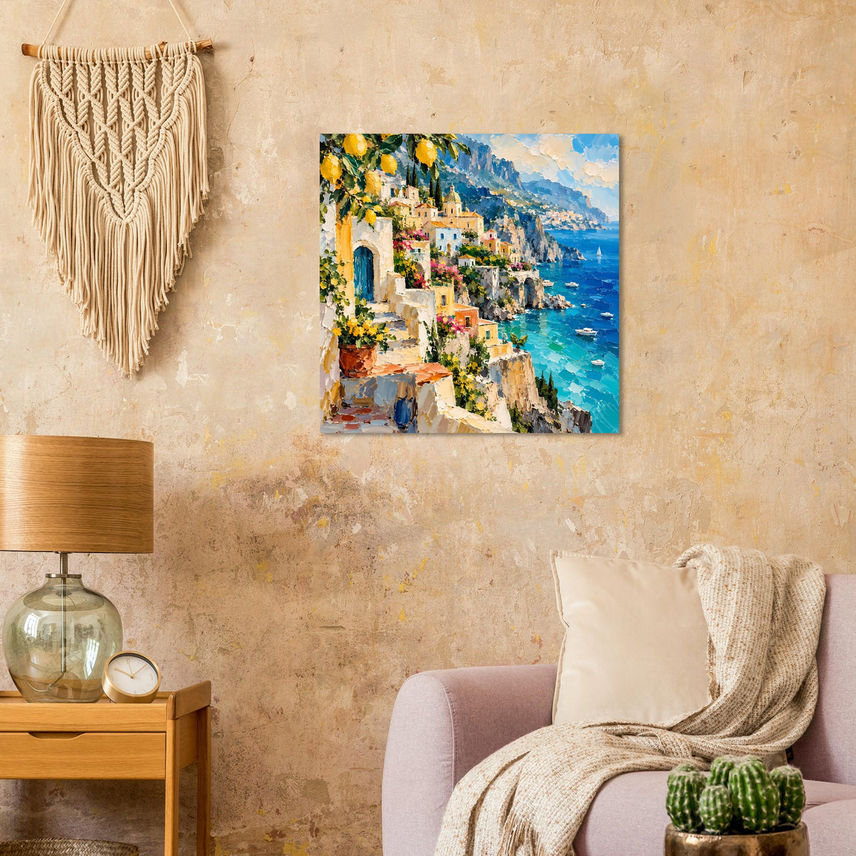 Quadratisches Poster mit Blick auf die felsige Küste und pastellfarbene Häuser am Wasser