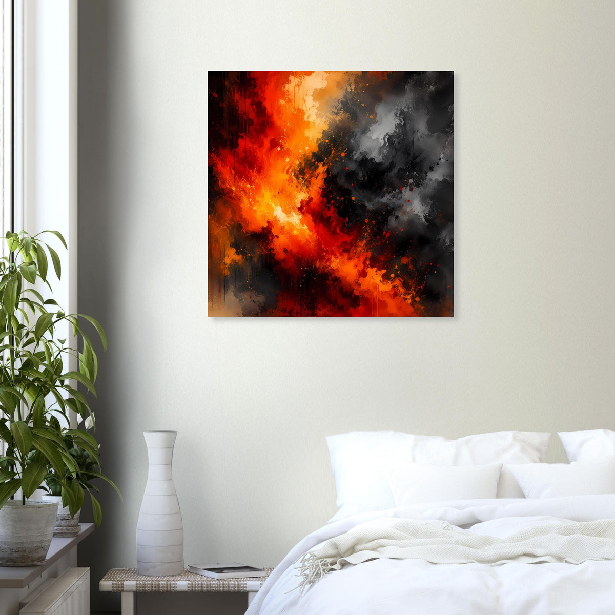Quadratisches Poster mit abstrakten Flammen und Rauch, orange-rote Farbwolken, dunkle Partien
