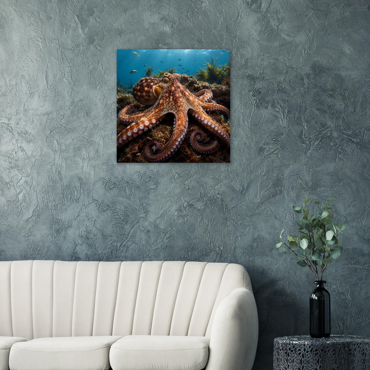 Oktopus-Unterwasserposter mit braunem Oktopus auf blauem Wassergrund